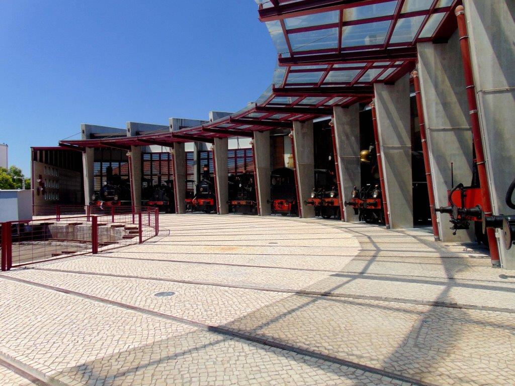 site1 2207 Rotunda de locomotivas